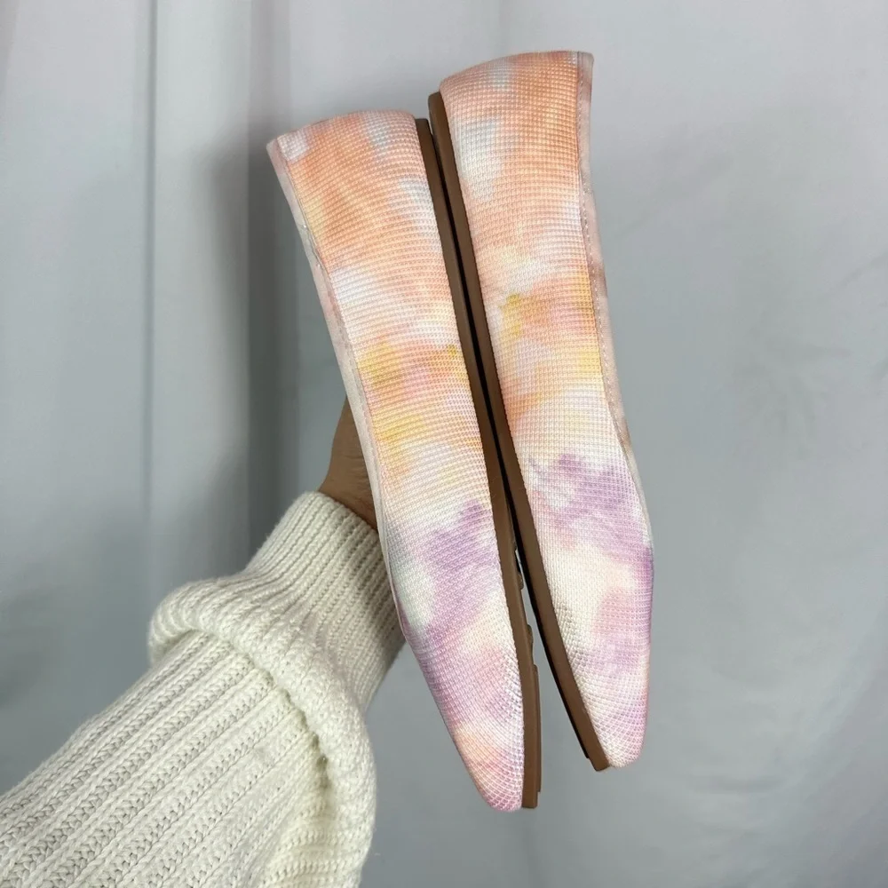 NWOT Louise Et Cie tye dye square toe flats size 6